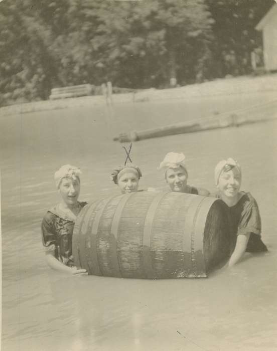 Portraits - Group, swimming, Andrew, Margery, Cedar Falls, IA, history of Iowa, Iowa History, iowa state teachers college, Lakes, Rivers, and Streams, Iowa, Outdoor Recreation, barrel, university of northern iowa