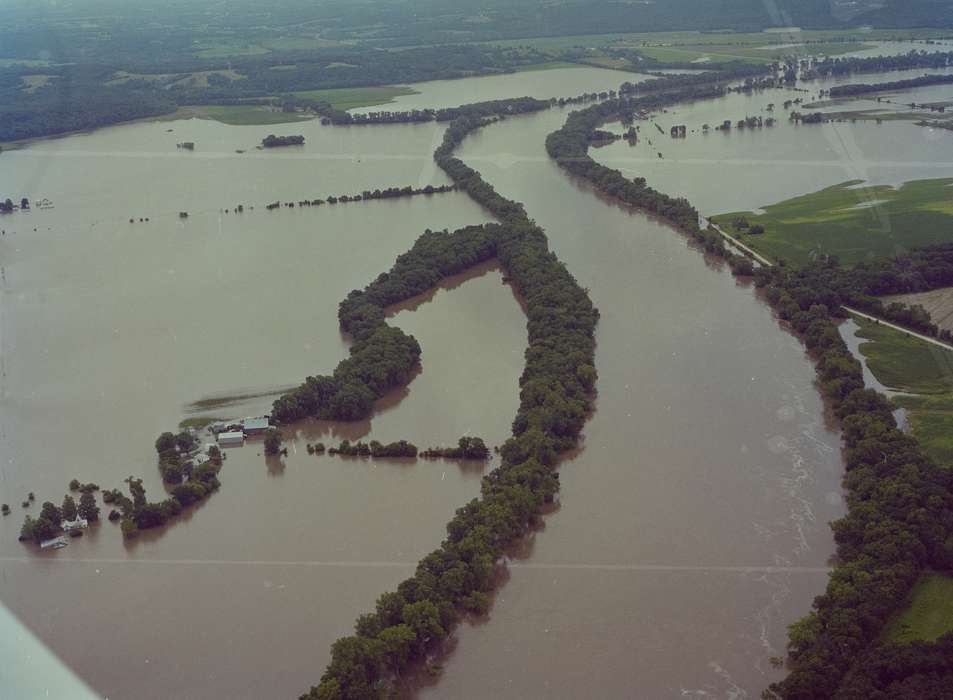 des moines river, Iowa History, Lakes, Rivers, and Streams, Iowa, Floods, Lemberger, LeAnn, Des Moines, IA, Aerial Shots, history of Iowa, river, Landscapes