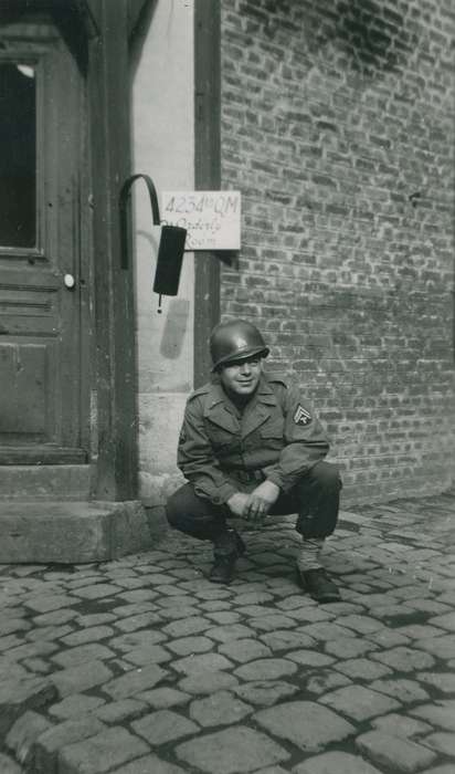 uniform, Travel, world war ii, France, Iowa, Military and Veterans, Portraits - Individual, Campopiano Von Klimo, Melinda, wwii, history of Iowa, helmet, Iowa History