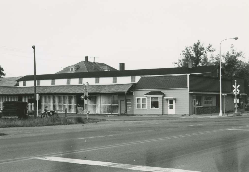 building exterior, Iowa History, Waverly Public Library, business, street, Iowa, history of Iowa, lumber, Businesses and Factories