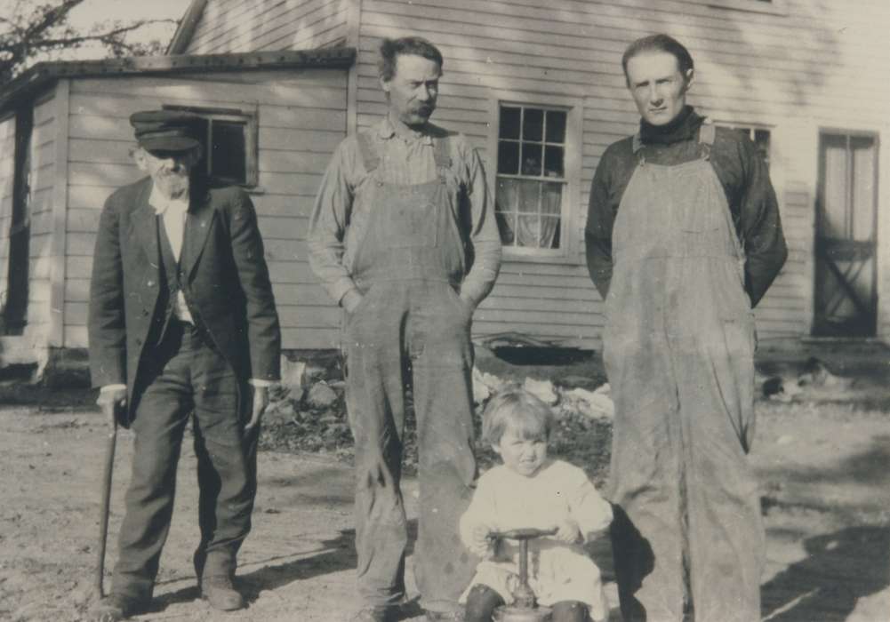 Portraits - Group, scarlet fever, Iowa, Waterloo, IA, toy, Families, Children, Homes, Mountain, Carole, Farms, cane, history of Iowa, Iowa History