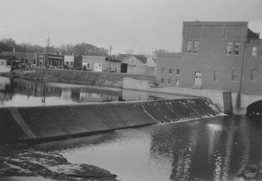 history of Iowa, Iowa History, Charles City, IA, Lakes, Rivers, and Streams, cedar river, Iowa, Cities and Towns, Lyman, Donna, dam