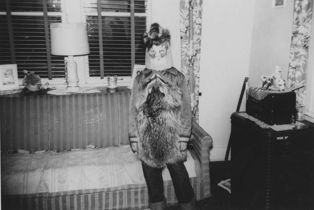 Vaughn, Cindy, history of Iowa, Portraits - Individual, Iowa History, Holidays, costume, Cedar Rapids, IA, Iowa, Homes, raccoon