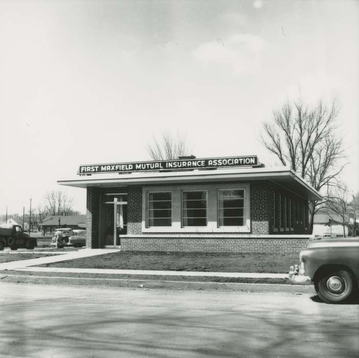 brick building, Iowa History, insurance, Waverly Public Library, Iowa, history of Iowa, Businesses and Factories