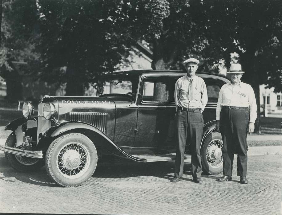 Portraits - Group, history of Iowa, Iowa History, Motorized Vehicles, ford, car, ford v-8 coach, police officer, portrait, Waverly, IA, Iowa, Waverly Public Library, Labor and Occupations
