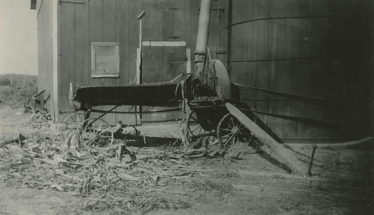 history of Iowa, Farms, Iowa, silo, Fredericks, Robert, Iowa History, Farming Equipment, Sherrill, IA