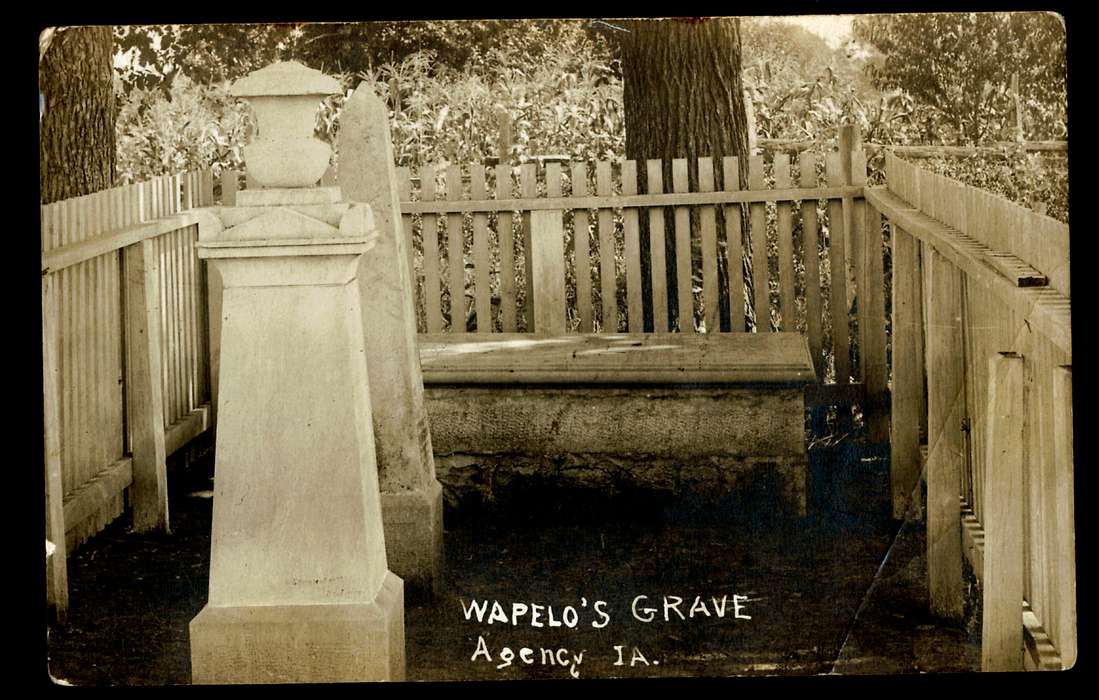 Cemeteries and Funerals, Religious Structures, Agency, IA, Iowa History, history of Iowa, Iowa, Lemberger, LeAnn