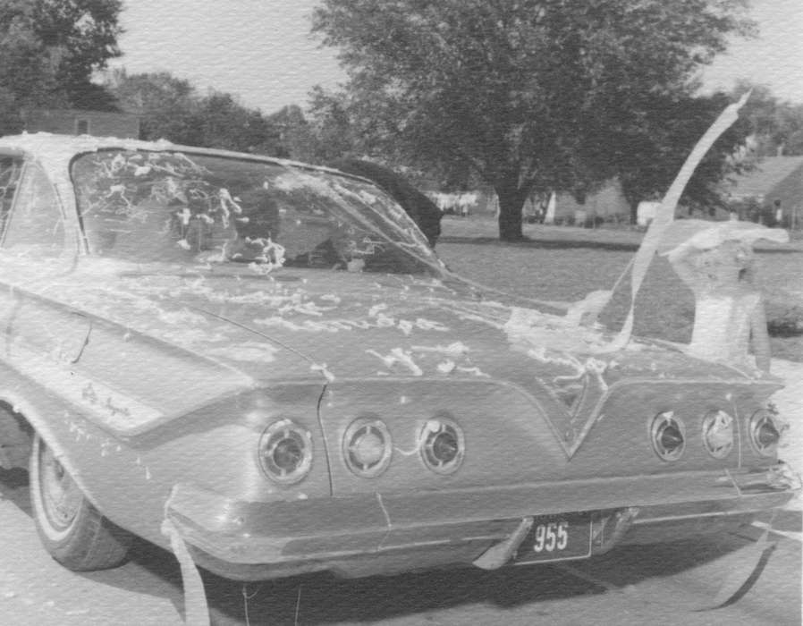 history of Iowa, Iowa History, Charles City, IA, Motorized Vehicles, chevrolet, car, impala, Iowa, Weddings, Lyman, Donna