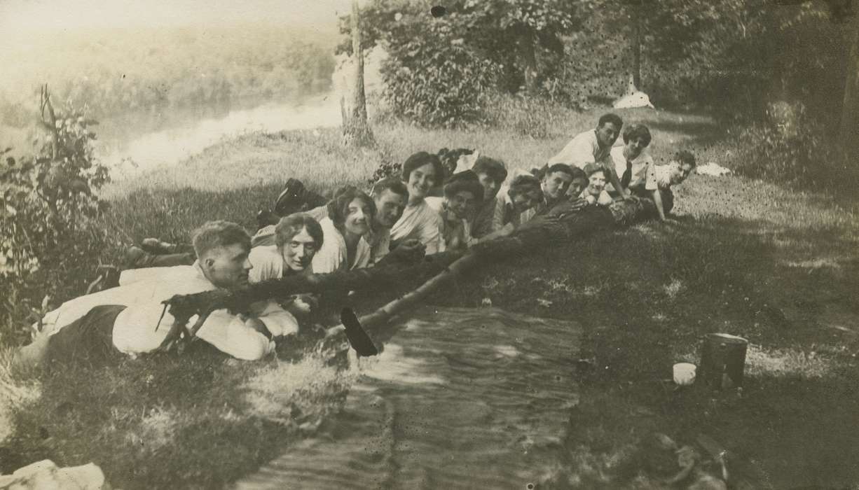 Portraits - Group, log, Iowa History, LeQuatte, Sue, Lakes, Rivers, and Streams, Iowa, IA, history of Iowa, Leisure, cup, can