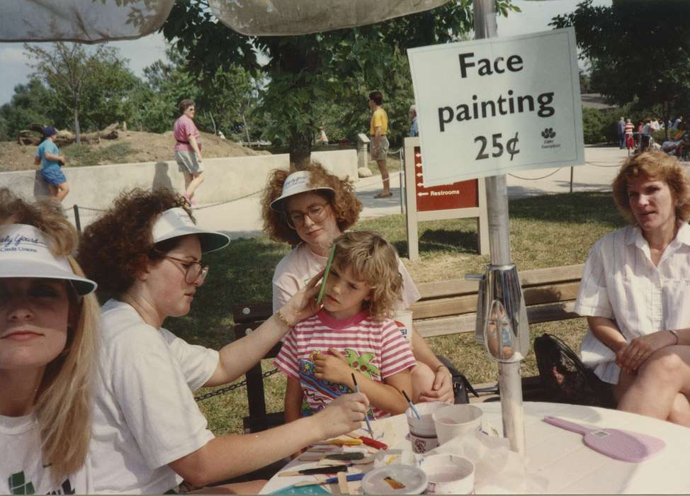 fun, Iowa, Iowa History, Fairs and Festivals, hat, face, Children, Des Moines, IA, Scholtec, Emily, hair, zoo, history of Iowa, glasses, paint