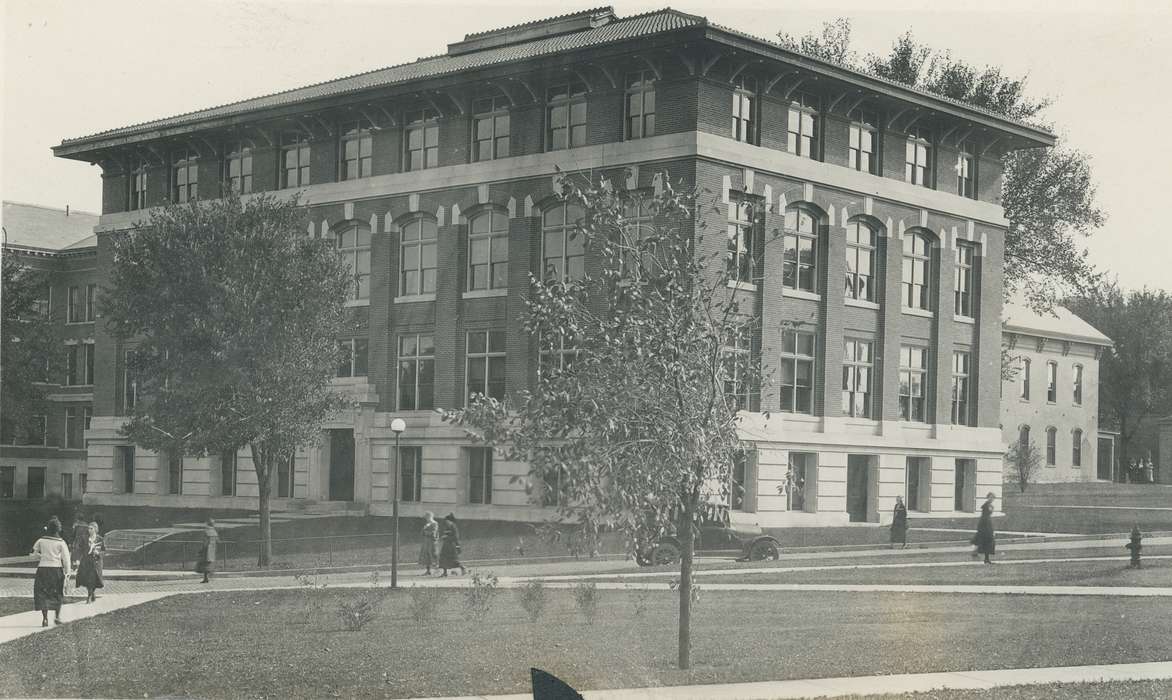Cedar Falls, IA, history of Iowa, University of Northern Iowa Museum, Iowa History, uni, iowa state teachers college, Iowa, Schools and Education, university of northern iowa, begeman hall