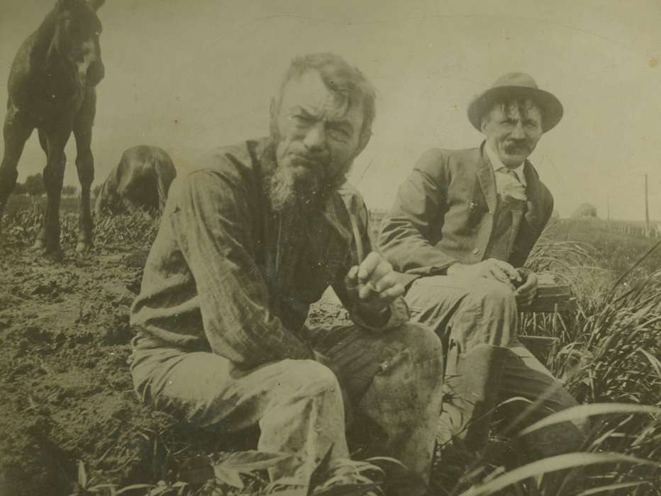 Portraits - Group, Perry, IA, Iowa, Animals, horse, pipe, Farms, history of Iowa, Berkemann, David, Iowa History