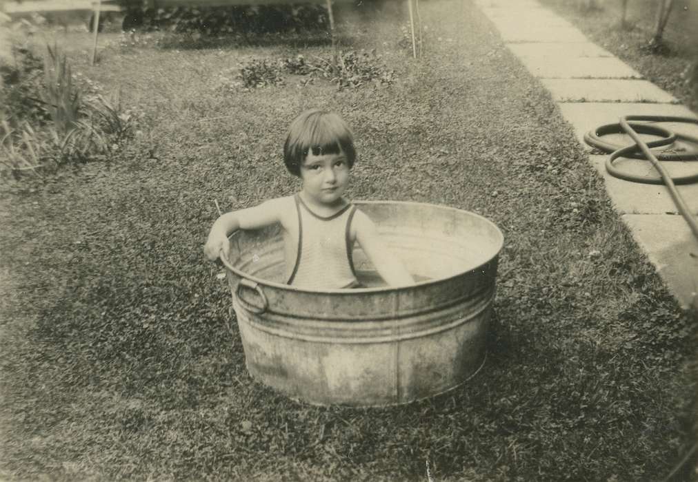 Cedar Falls, IA, history of Iowa, Iowa History, bucket, Wahl, Dawn, Iowa, bathing suit, Children, Leisure, hose