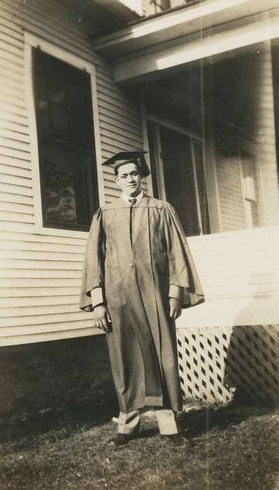 Homes, history of Iowa, cap and gown, window, Iowa, USA, Portraits - Individual, graduation, Spilman, Jessie Cudworth, Iowa History, Schools and Education