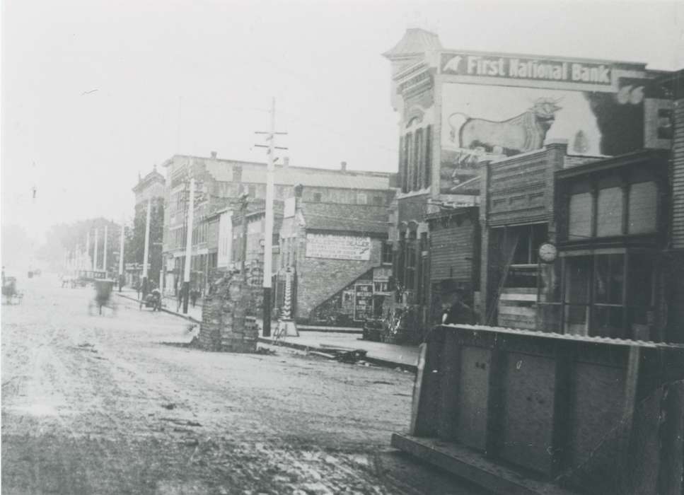 history of Iowa, downtown, Businesses and Factories, Waverly, IA, Waverly Public Library, Main Streets & Town Squares, Iowa, car, Motorized Vehicles, Iowa History, Cities and Towns