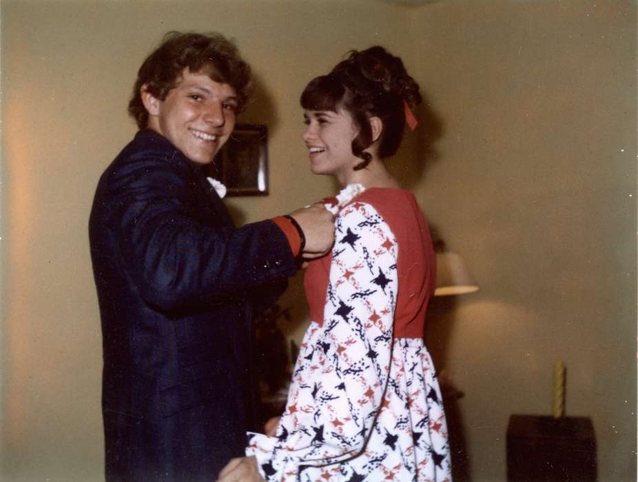 Portraits - Group, history of Iowa, Iowa History, IA, Myli, Diane, high school, smile, prom, Iowa, Schools and Education, Leisure