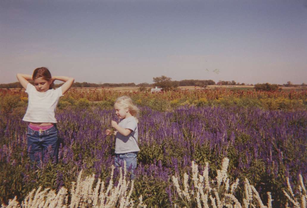 Iowa, flowers, Leisure, Children, Camden, Shannon, lavender, field, Fort Dodge, IA, history of Iowa, Iowa History, park