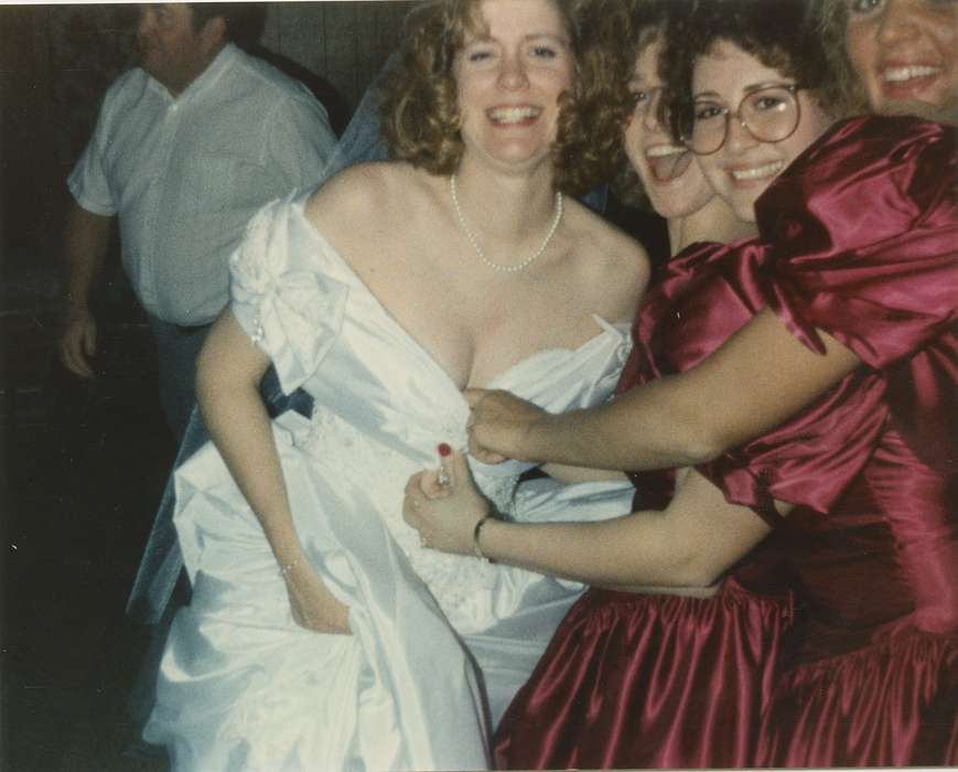 Portraits - Group, history of Iowa, Iowa History, IA, Scholtec, Emily, Iowa, Weddings, wedding