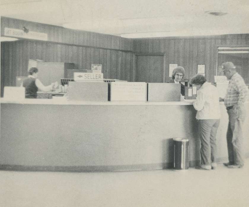 Businesses and Factories, Iowa History, Iowa, Waverly Public Library, Waverly, IA, history of Iowa, sales barn, cashier