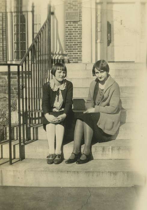 Portraits - Group, dormitory, Iowa History, Iowa, Schools and Education, university of northern iowa, iowa state teachers college, Wahl, Dawn, Cedar Falls, IA, history of Iowa