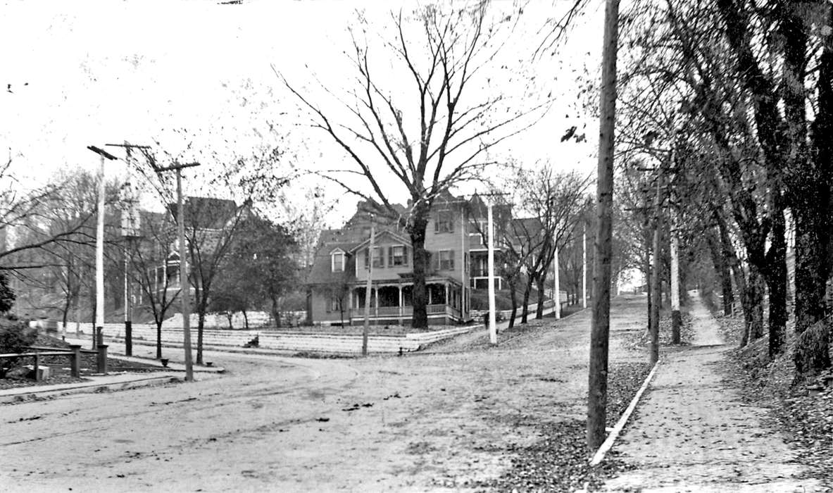neighborhood, history of Iowa, Iowa History, Ottumwa, IA, Lemberger, LeAnn, road, Iowa, Cities and Towns, Homes, house, street