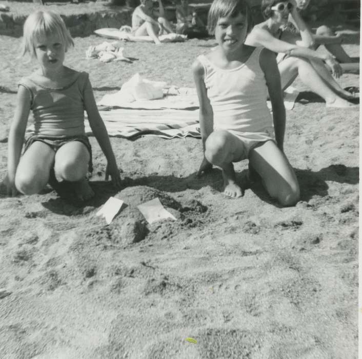 Bartlett, Colleen, swimsuit, history of Iowa, towel, Iowa, Lakes, Rivers, and Streams, sand, Okoboji, IA, Children, beach, Iowa History, Outdoor Recreation, Portraits - Group