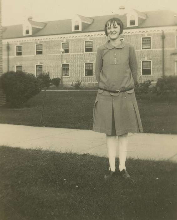 Cedar Falls, IA, dormitory, history of Iowa, Iowa History, iowa state teachers college, Iowa, hairstyle, dress, Schools and Education, Wahl, Dawn, university of northern iowa, Portraits - Individual