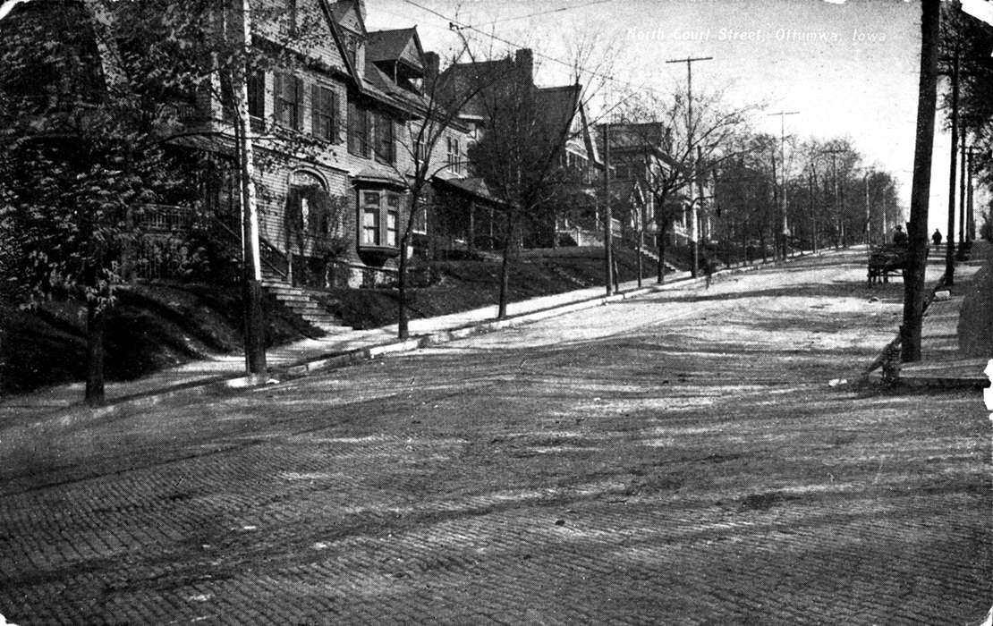 houses, Iowa, Homes, power lines, Lemberger, LeAnn, Ottumwa, IA, street, history of Iowa, Main Streets & Town Squares, Iowa History