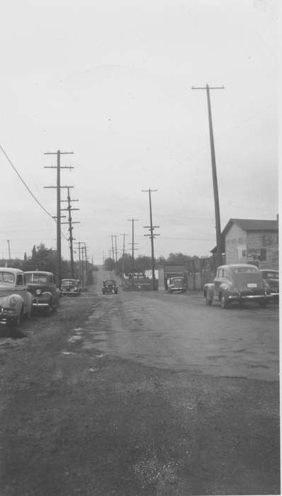 Main Streets & Town Squares, history of Iowa, Iowa History, Mickelson, Rose, Motorized Vehicles, car, Iowa, Belmond, IA, Cities and Towns