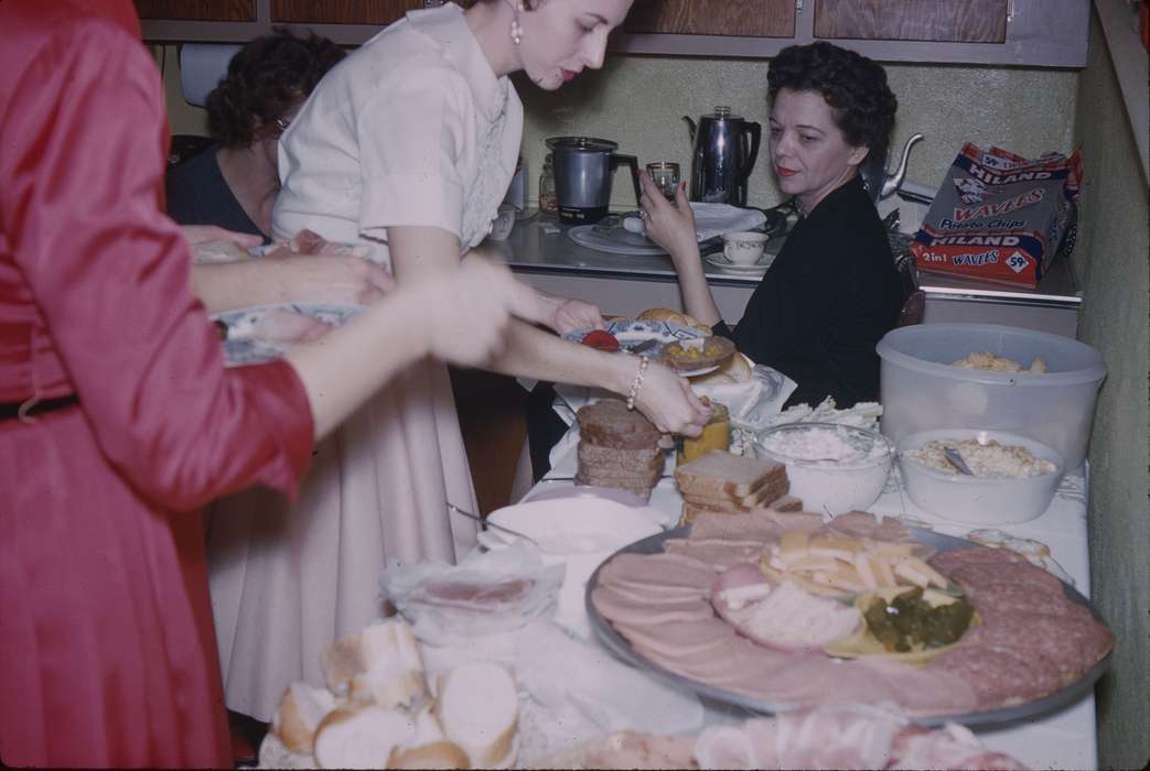 potluck, Campopiano Von Klimo, Melinda, history of Iowa, Iowa History, meat, Iowa, Food and Meals, Des Moines, IA