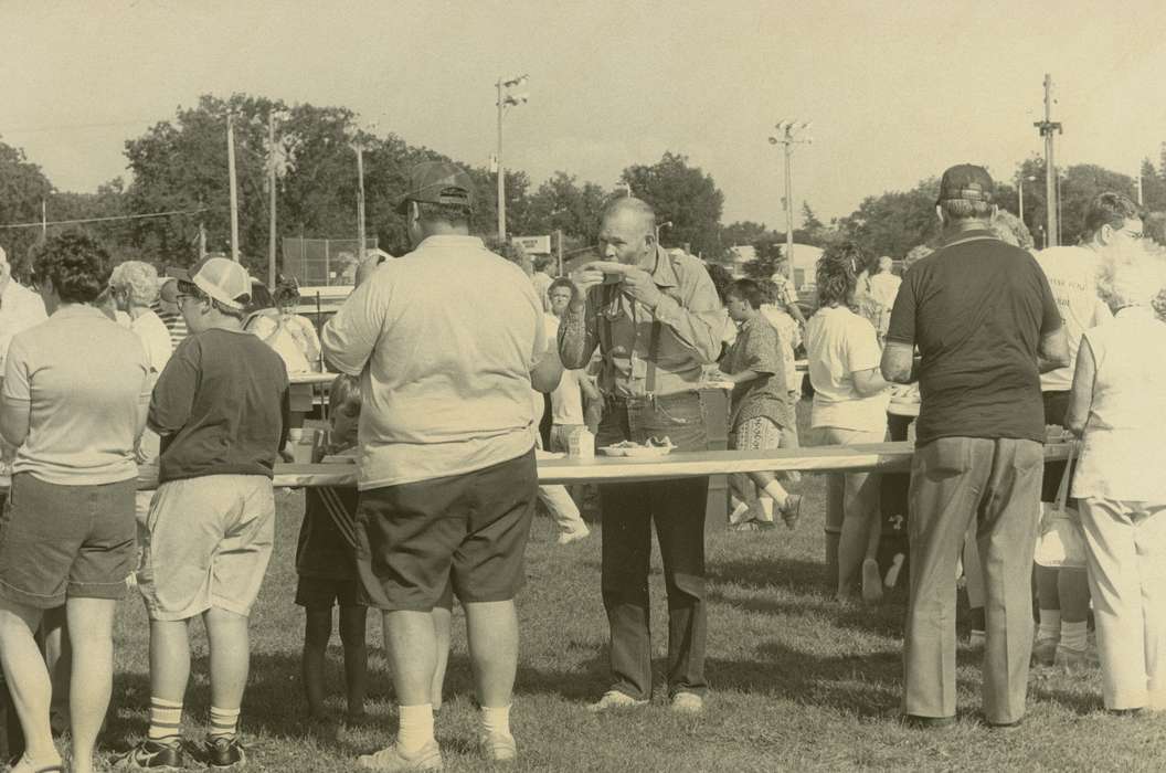 history of Iowa, Iowa History, Entertainment, eating, fairgrounds, Waverly, IA, Iowa, people, Food and Meals, Waverly Public Library