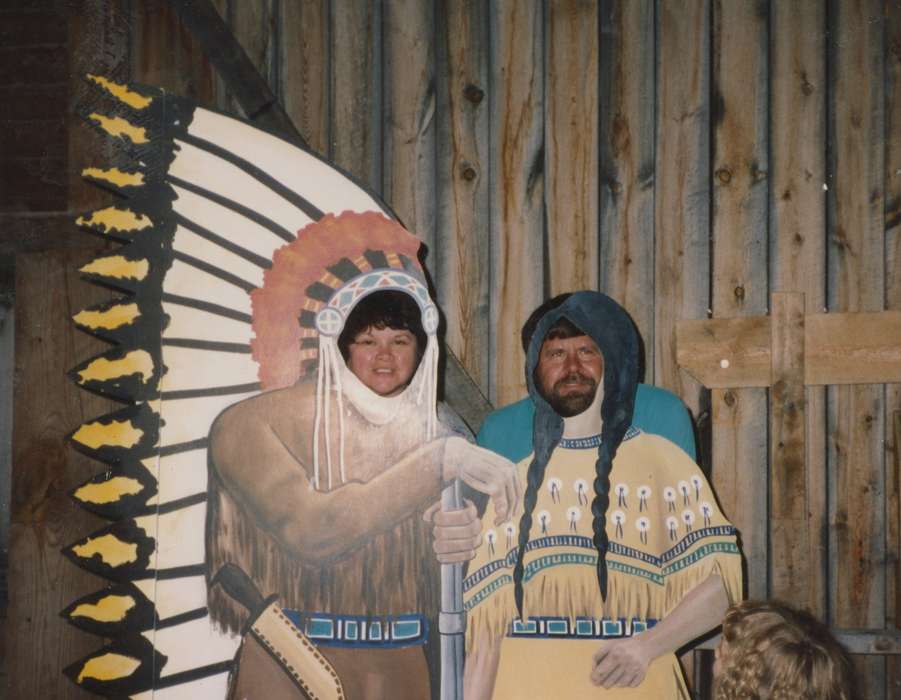 redface, history of Iowa, Iowa History, IA, Myli, Diane, cutout, Fairs and Festivals, Iowa, stereotype of native american, face cut out