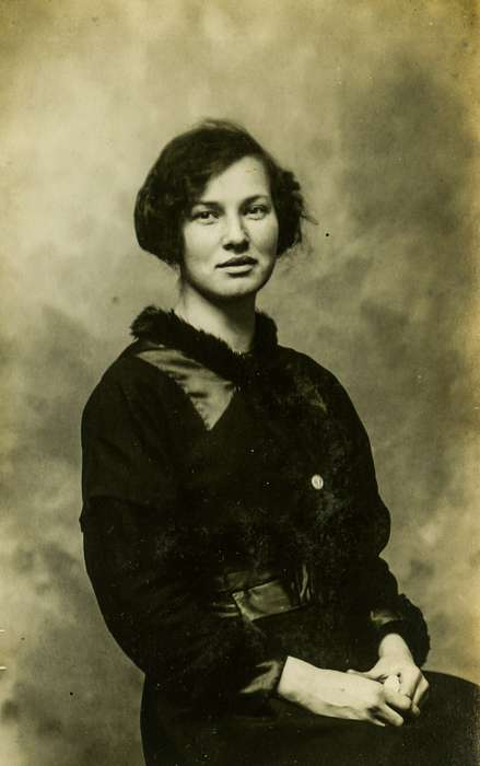 history of Iowa, Iowa History, Anamosa, IA, woman, Anamosa Library & Learning Center, Iowa, hairstyle, Portraits - Individual