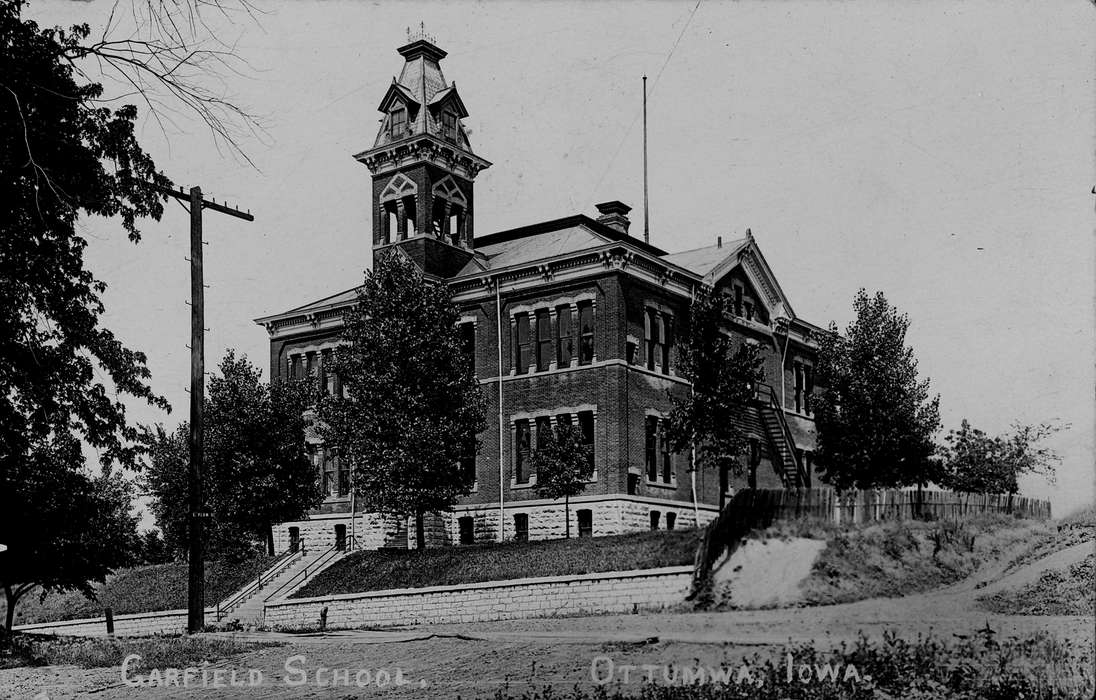 history of Iowa, Iowa History, Ottumwa, IA, tower, Iowa, Lemberger, LeAnn, Schools and Education, school
