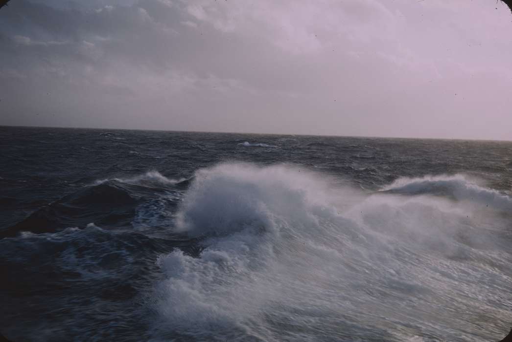 Atlantic Ocean, Sack, Renata, ocean, Iowa History, sea, Iowa, history of Iowa, atlantic ocean, water, wave, Travel, waves