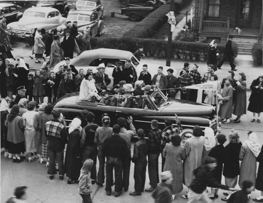 Fairs and Festivals, Motorized Vehicles, Iowa History, Iowa, history of Iowa, Swanson, Chris, car, parade, Davenport, IA