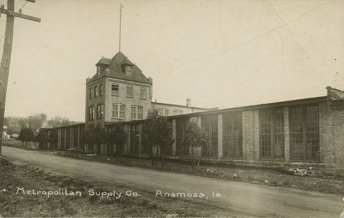 Iowa, anamosa state penitentiary, Anamosa, IA, Businesses and Factories, Hatcher, Cecilia, history of Iowa, factory, Iowa History