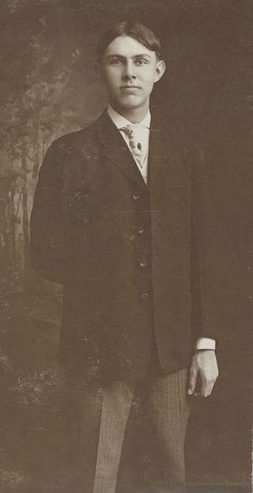 history of Iowa, Iowa History, IA, coat, Iowa, McMurray, Doug, suit, Portraits - Individual