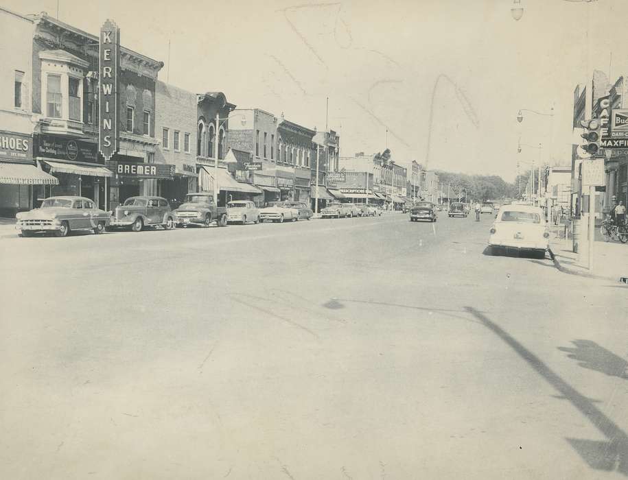 history of Iowa, Businesses and Factories, Waverly, IA, Waverly Public Library, storefront, Main Streets & Town Squares, Iowa, Motorized Vehicles, Iowa History, Cities and Towns