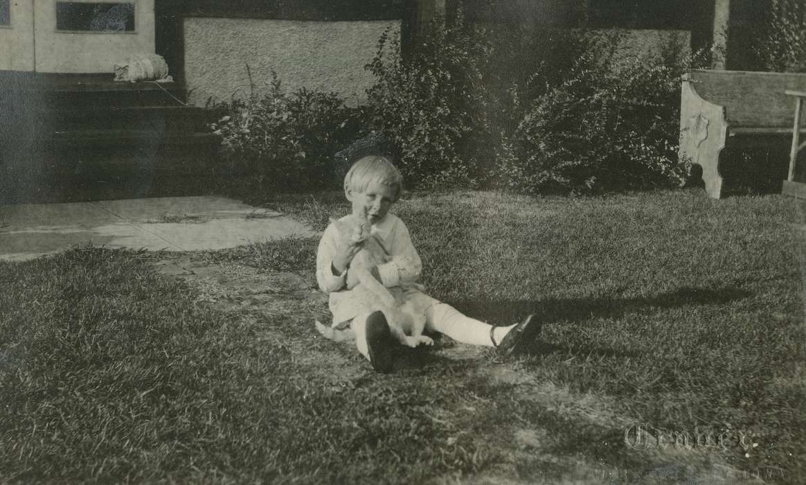 cat, history of Iowa, Iowa History, Webster City, IA, Animals, Iowa, McMurray, Doug, Children, Portraits - Individual
