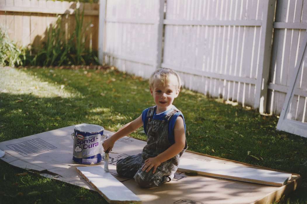 Iowa, Conklin, Beverly, Leisure, Children, fence, history of Iowa, Waverly, IA, Iowa History, paint