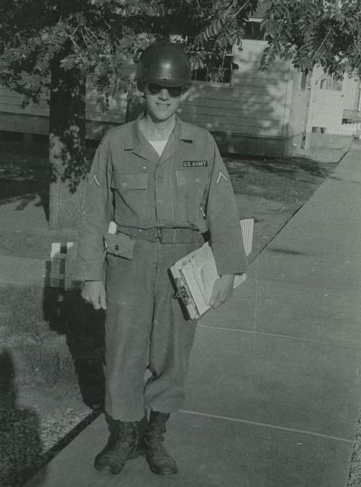 uniform, clipboard, Travel, Iowa, Military and Veterans, army, Fort Smith, AR, Portraits - Individual, history of Iowa, helmet, Iowa History, Scheve, Mary