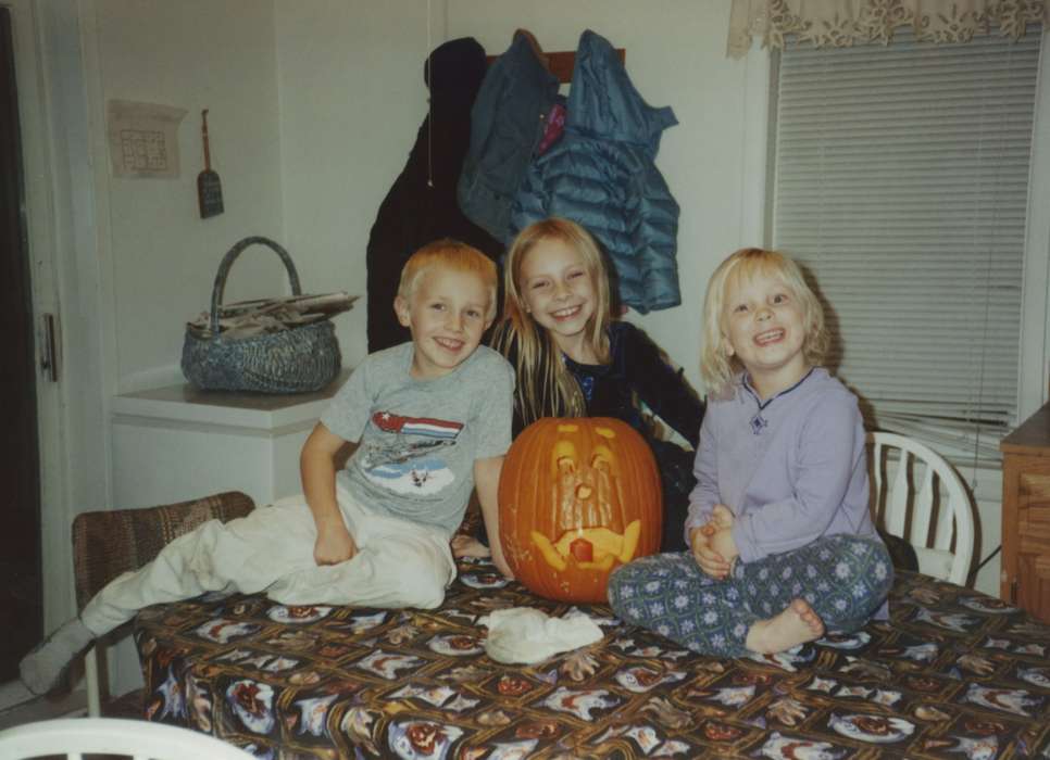 Portraits - Group, Iowa, kitchen, Children, pumpkin, Camden, Shannon, Homes, Fort Dodge, IA, halloween, history of Iowa, Holidays, Iowa History, carving