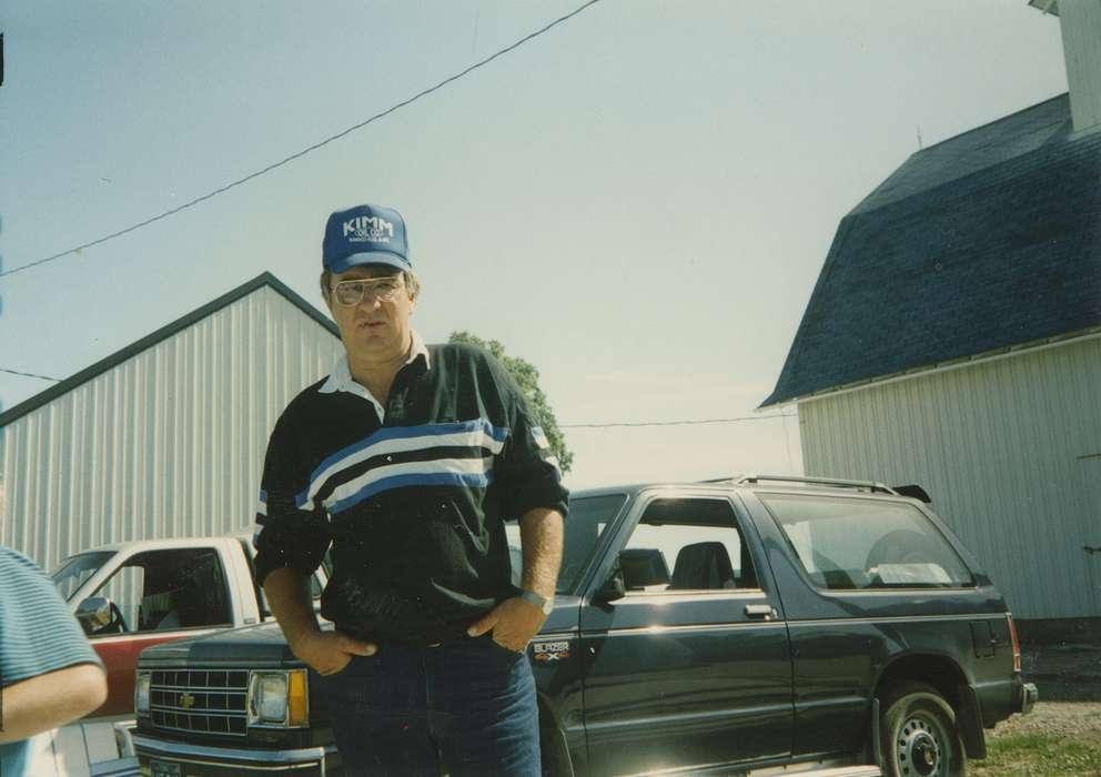 glasses, hat, Brenneman, Brenda, Portraits - Individual, chevrolet, Iowa History, Iowa, Motorized Vehicles, chevy, denim, trail blazer, history of Iowa, Marengo, IA