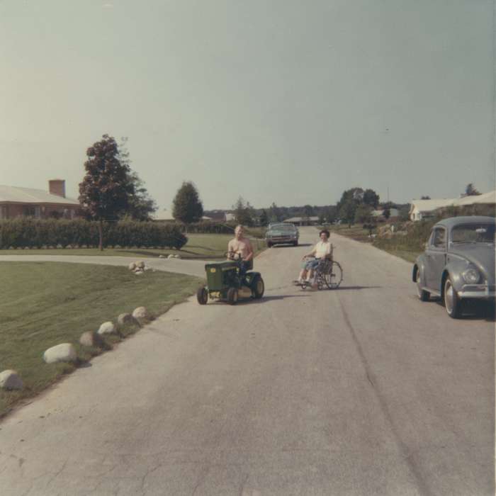 tractor, Cities and Towns, volkswagon beetle, Iowa History, Leisure, vw, Children, john deere, history of Iowa, Iowa, King, Tom and Kay, wheelchair, IN, bug