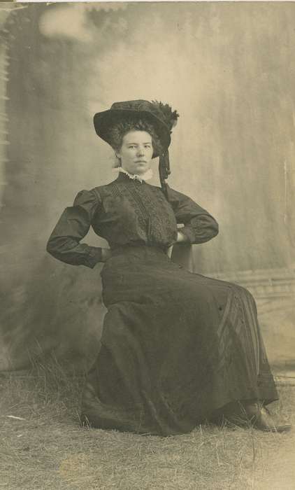 collared dresses, history of Iowa, Iowa History, Harrison County, IA, Iowa, Henderson, Dan, dress, hat, Portraits - Individual