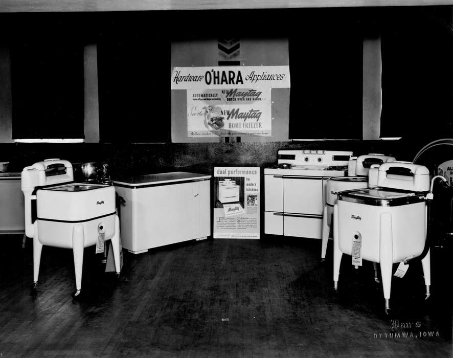 Lemberger, LeAnn, appliance, Iowa History, maytag, Iowa, hardware store, Businesses and Factories, history of Iowa, advertisement, Ottumwa, IA, stove