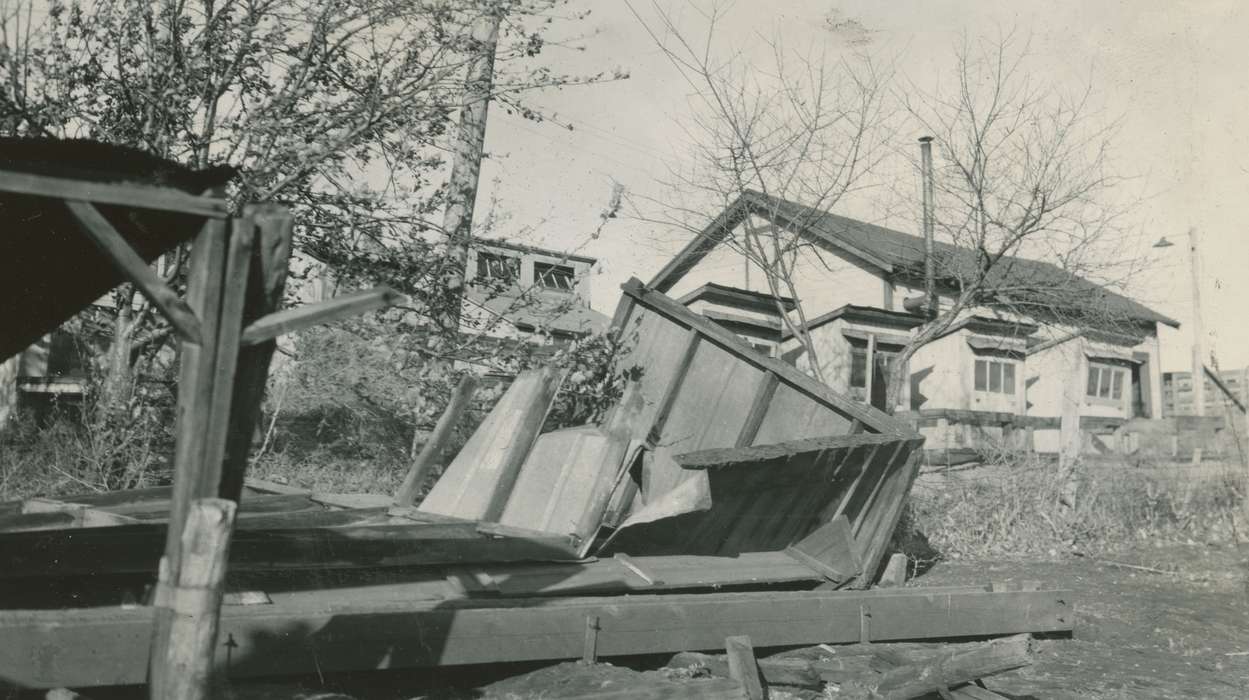 history of Iowa, Iowa, Iowa History, McMurray, Doug, Wrecks, Webster City, IA, storm damage