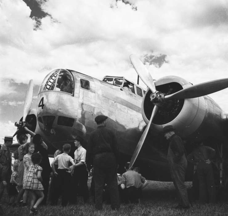 Military and Veterans, history of Iowa, plane, Ottumwa, IA, Iowa History, Motorized Vehicles, airplane, Iowa, Lemberger, LeAnn, bomber