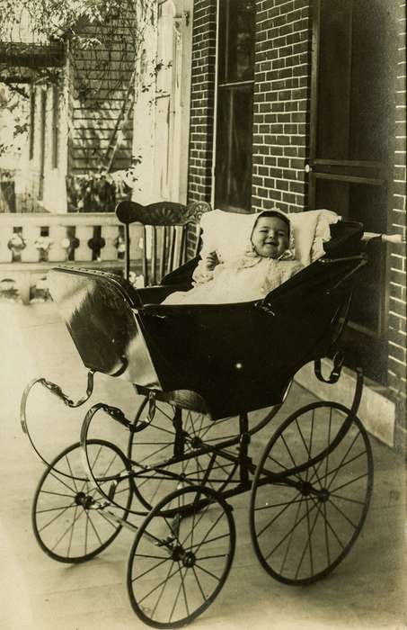 baby, porch, Iowa, pram, baby carriage, Children, Homes, Anamosa, IA, Anamosa Library & Learning Center, history of Iowa, Iowa History